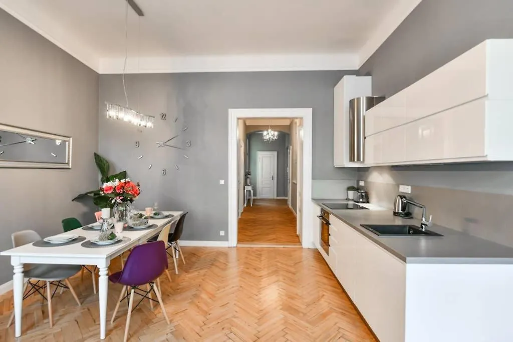 Cityscape Wenceslas Square Apartment Prague