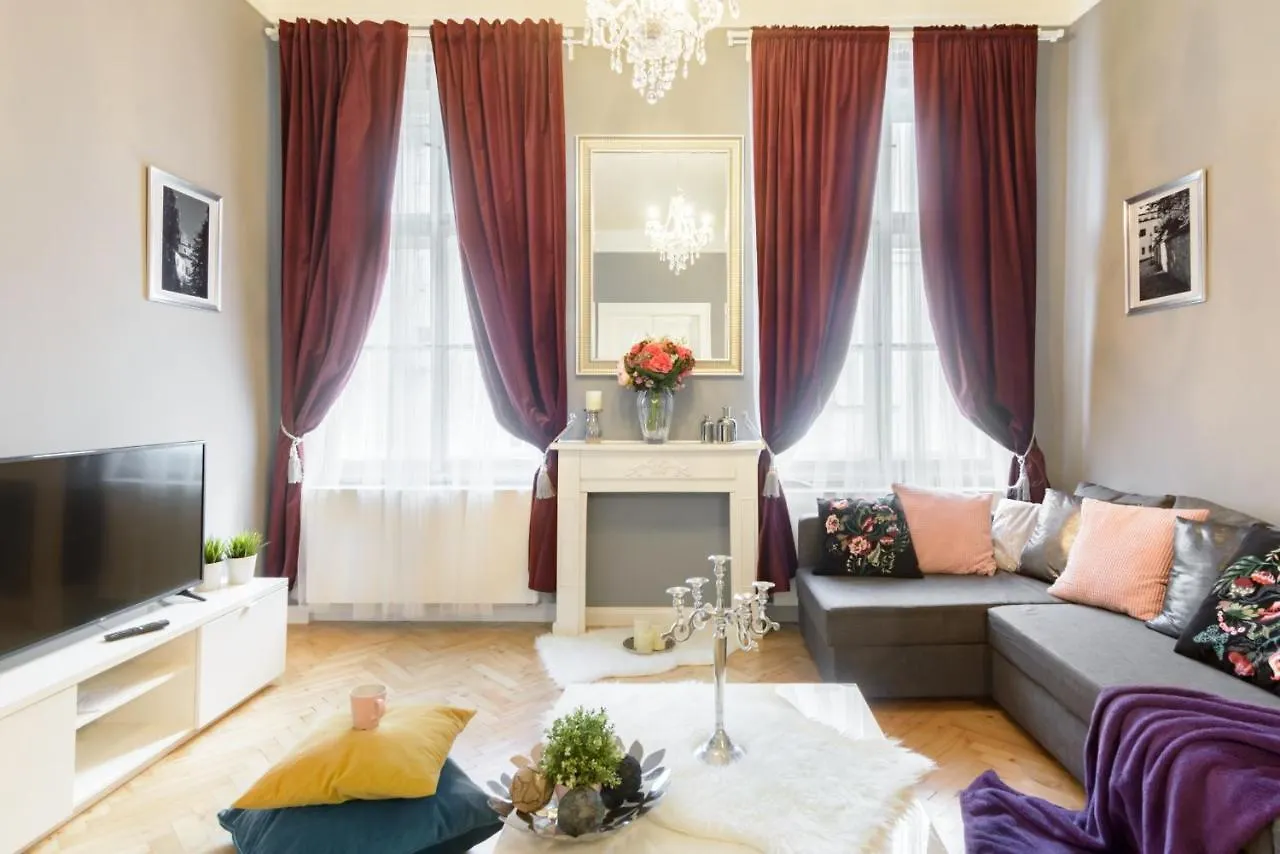Cityscape Wenceslas Square Apartment Prague